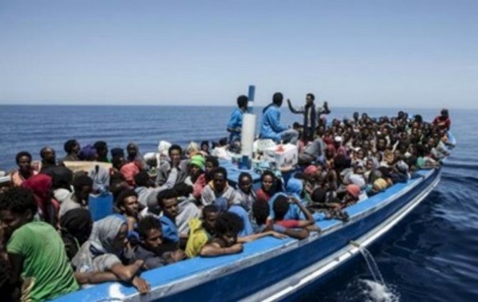 У берегов Сицилии утонули несколько десятков мигрантов