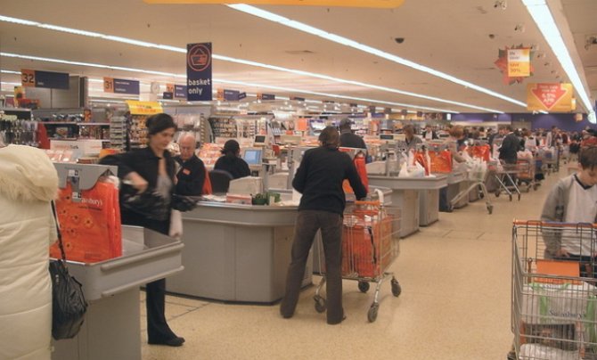 АМКУ ощутимо оштрафовал супермаркеты за картельный сговор