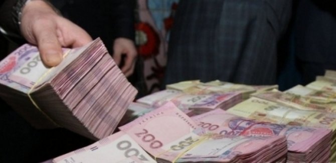 Менеджмент четырех банков украл 6 миллиардов гривен средств НБУ