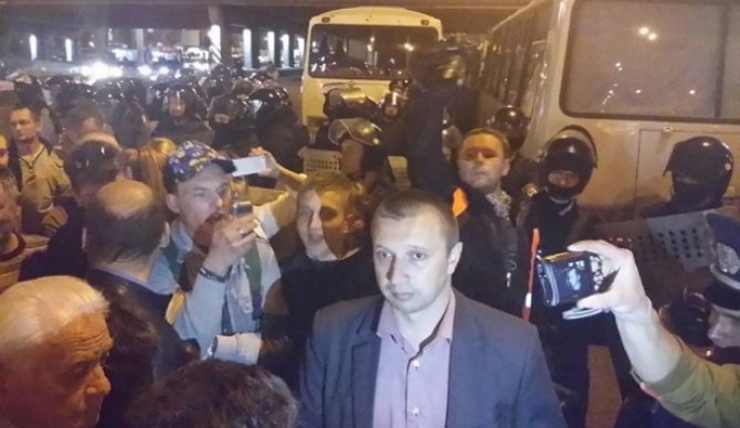 После драки в Киеве госпитализированы 15 милиционеров