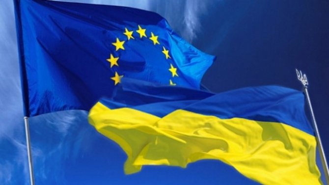 Все большее число украинцев просят убежища в ЕС