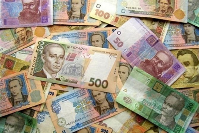 В мае денежная масса в Украине уменьшилась на 8,7 млрд гривен