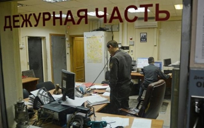 В Санкт-Петербурге ограбили и сожгли отделение полиции