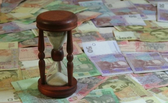 Украинцы больше не смогут досрочно забирать депозиты из банков