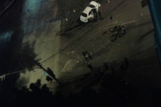 В Мариуполе военные на внедорожнике врезались в авто