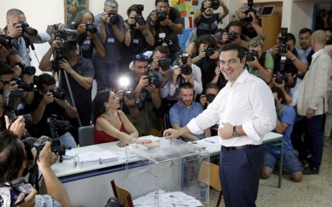 Более 60% греков на референдуме высказались против соглашения с кредиторами