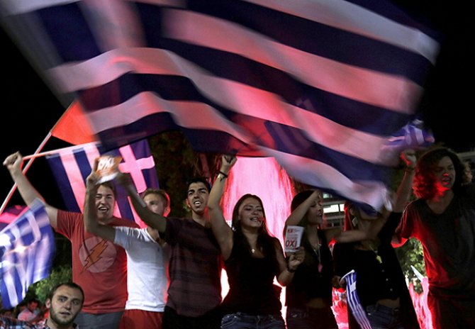 Глава Еврогруппы назвал результат референдума в Греции "очень печальным"