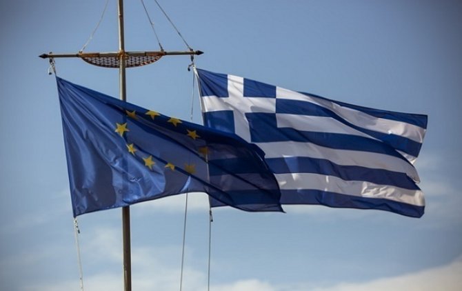 Греция просит у Европы 35 млрд евро