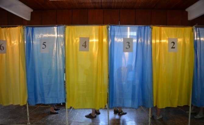 Вступил в силу закон о местных выборах в Украине