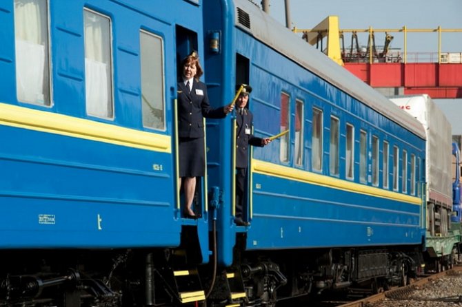 "Укрзализныця" отменит ночные поезда дальнего следования