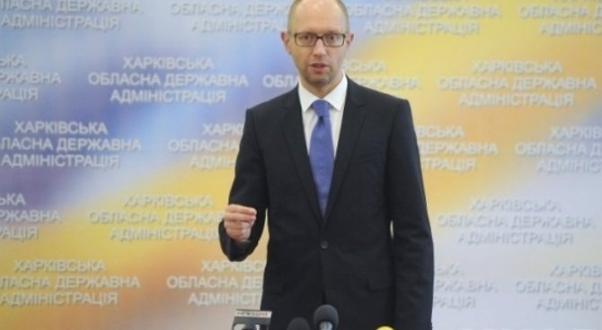 Яценюк пообещал субсидии 4,5 миллионам украинских семей