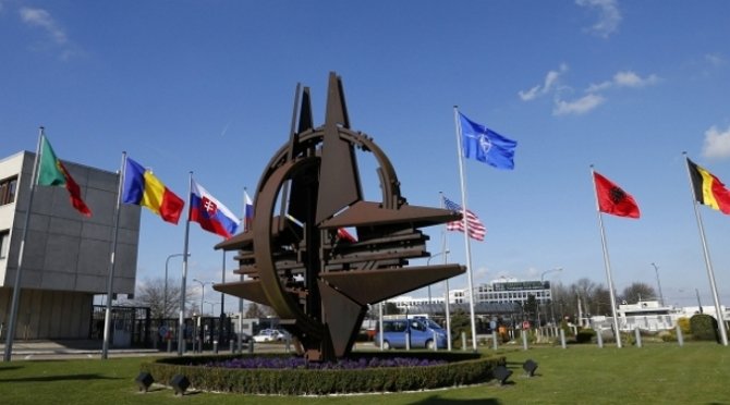 НАТО откроет шесть новых штабов в странах Восточной Европы