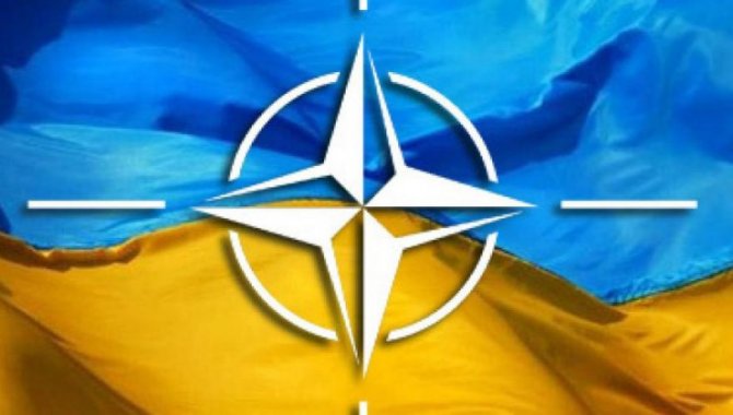 НАТО не готово принять Украину в альянс - Порошенко