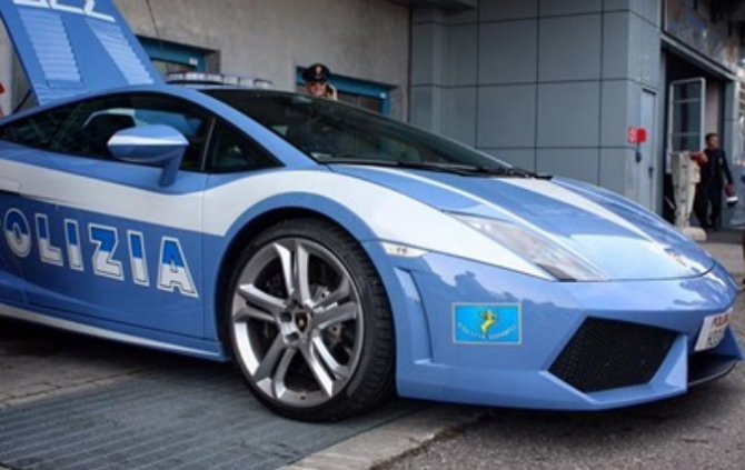 Киевские полицейские получат Lamborghini