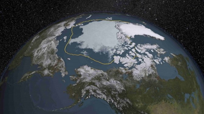 Площадь морского льда в Арктике достигла годового минимума