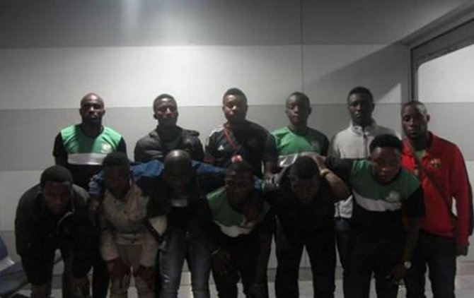 В "Борисполе" задержали нелегалов-футболистов из Нигерии