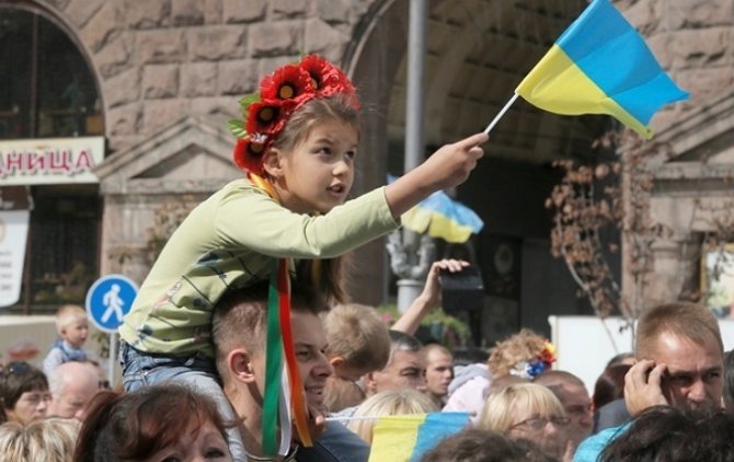 Украинцы назвали главное препятствие на пути развития страны