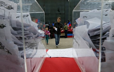 В "ДНР" и "ЛНР" согласились перенести местные выборы