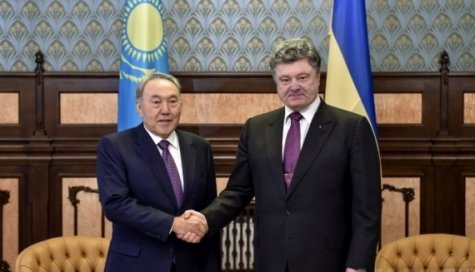 В Астане проходит встреча Порошенко с Назарбаевым