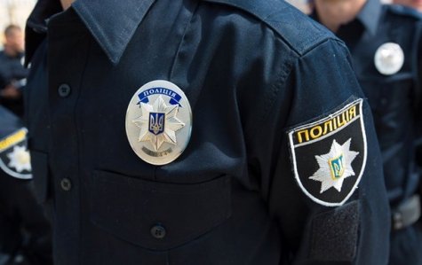 Киевские полицейские разогнали уличных гонщиков с помощью оружия