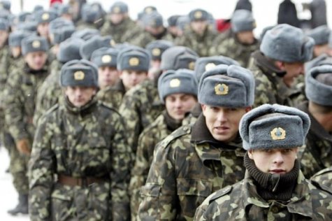 Украинская армия не обеспечила солдат зимней формой - BBC