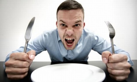Ученые выяснили почему голодный человек становится злым