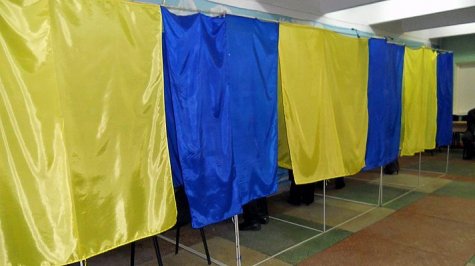 На выборах кланы олигархов поделили Украину - политолог