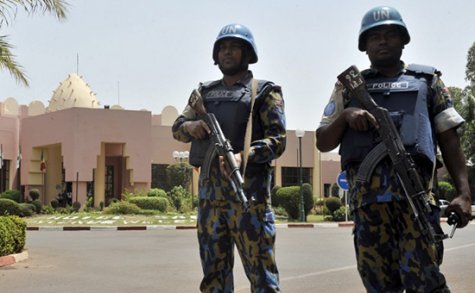 В столице Мали захватили заложников в отеле
