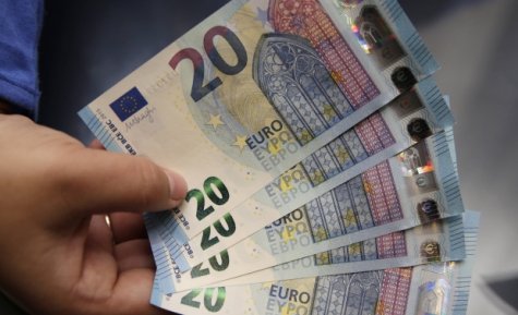 В ЕС вводят новую банкноту номиналом 20 евро