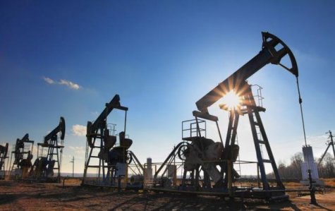 Цена нефти упала ниже 43 долларов за баррель