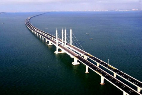 В январе Россия начнет строить мост в Крым