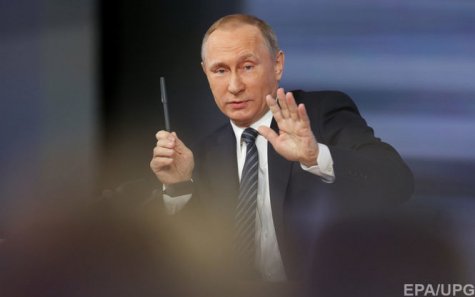 Путин разрешил ФСБ применять огнестрельное оружие в местах массового скоплении людей