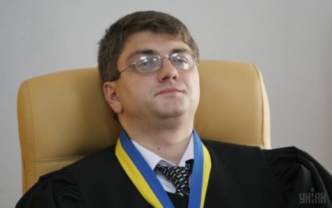 Порошенко освободил от должности скандального судью Киреева