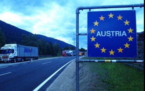 Приостановка Шенгенского соглашения в Австрии не влияет на перемещение украинцев по ЕС - посол