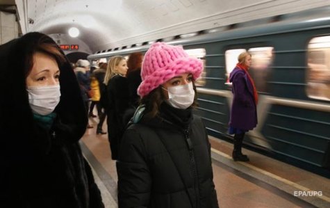 В метро Киева раздадут маски от гриппа