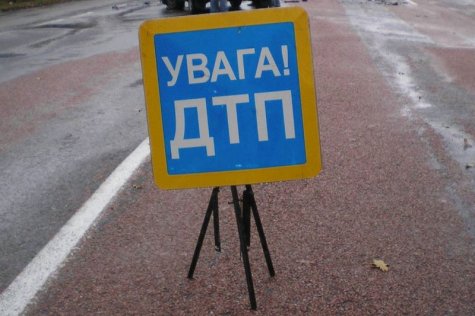 В Сумской области пьяный водитель без прав сбил группу пешеходов, есть погибшие