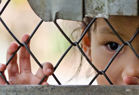 Исследователи выяснили, в каких странах живут самые несчастные дети