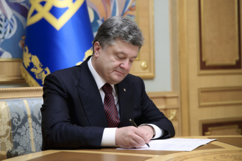 Порошенко подписал закон об усилении защиты журналистов
