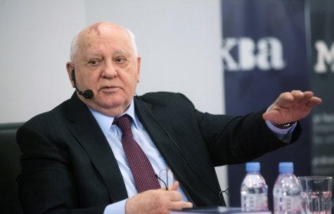 Напряжение между Россией и Западом может перерасти в открытый вооруженный конфликт – Горбачев