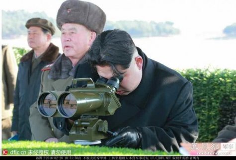Ким Чен Ын проверил корейский ракетный комплекс в деле