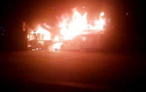В Киеве ночью в пожаре сгорели 2 МАФа