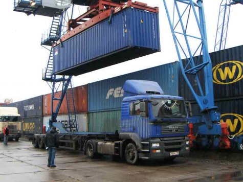 В Украине на треть обвалился экспорт товаров