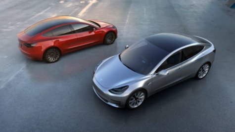 Tesla представила бюджетную модель электромобиля