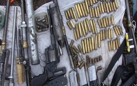 Луганчанин наладил производство самодельного оружия в киевском гараже