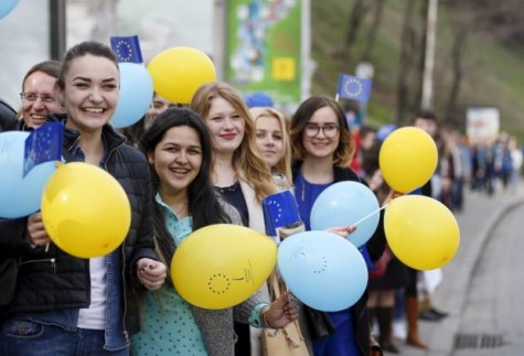 В Нидерландах проходит референдум по вопросу ассоциации между Украиной и ЕС