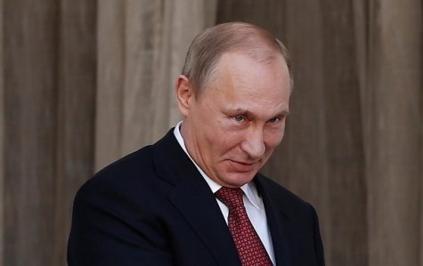 Российский суд закрыл дело по отстранению Путина с должности