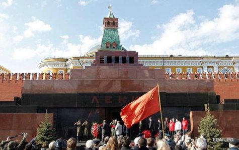 Россияне хотят захоронить Ленина - опрос