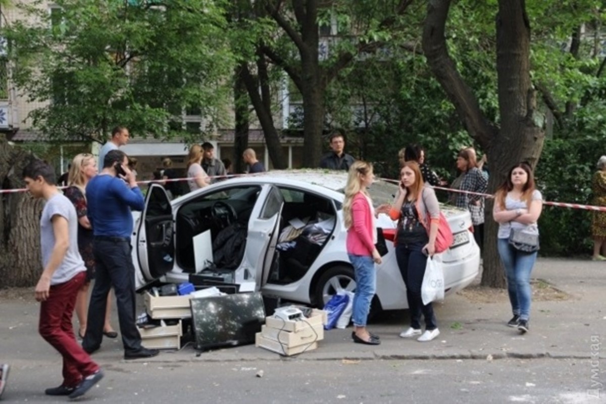 В Одессе взрыв в доме уничтожил семь квартир В Одессе взрыв в доме уничтожил семь квартир