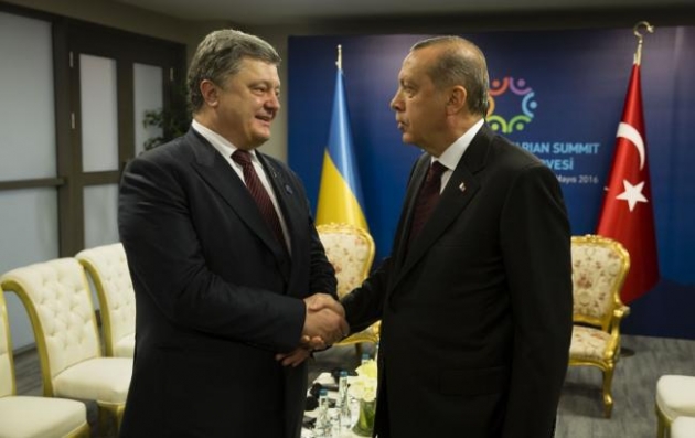 Срок действия виз для украинцев на территории Турции продлен до 90 дней
