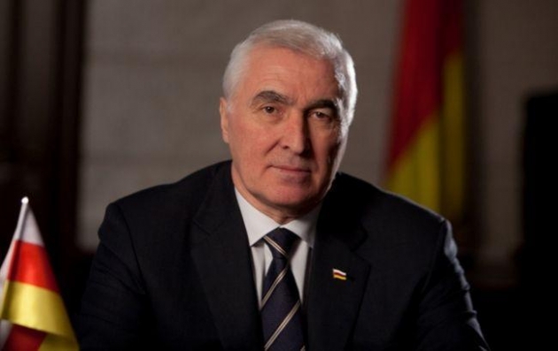 Южная Осетия перенесла референдум о вхождении в состав РФ на год
